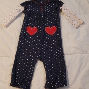 🛍 $3/15 - Footless hearts onesie